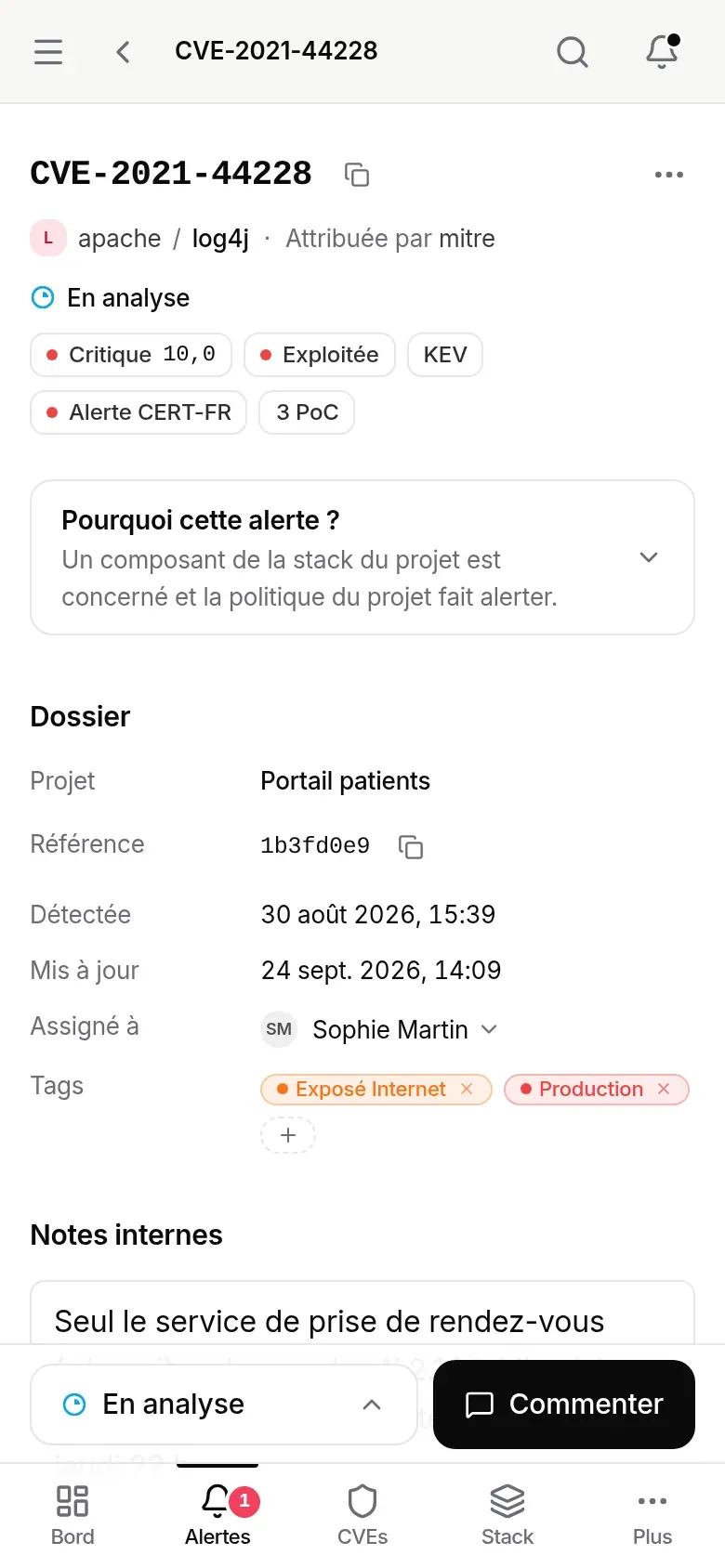 Fiche d’alerte sur téléphone, barre de suivi pleine largeur : En analyse, Commenter
