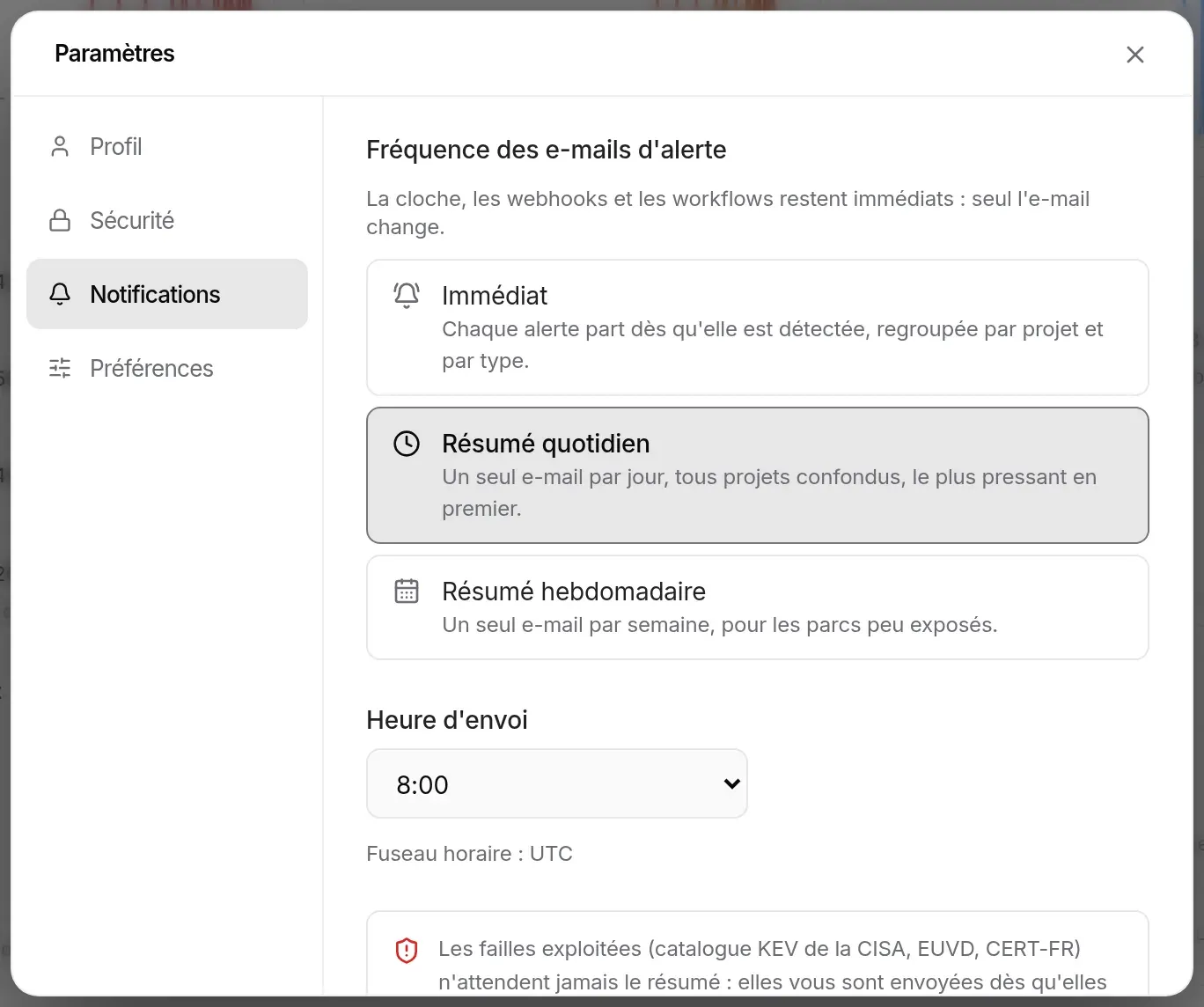 Onglet Notifications : cadences Immédiat, Résumé quotidien (choisi), Résumé hebdomadaire, heure d’envoi